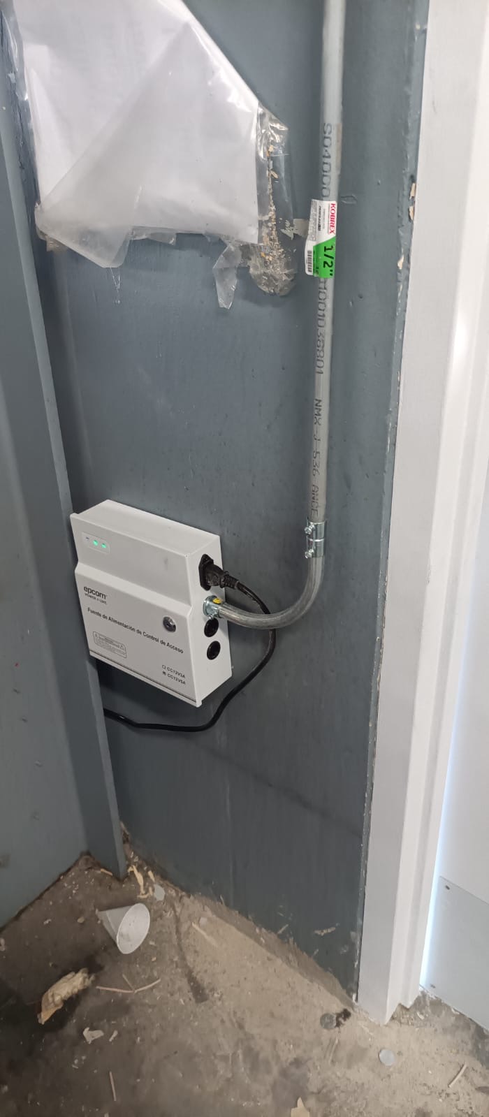 Fuente de alimentación de control de acceso